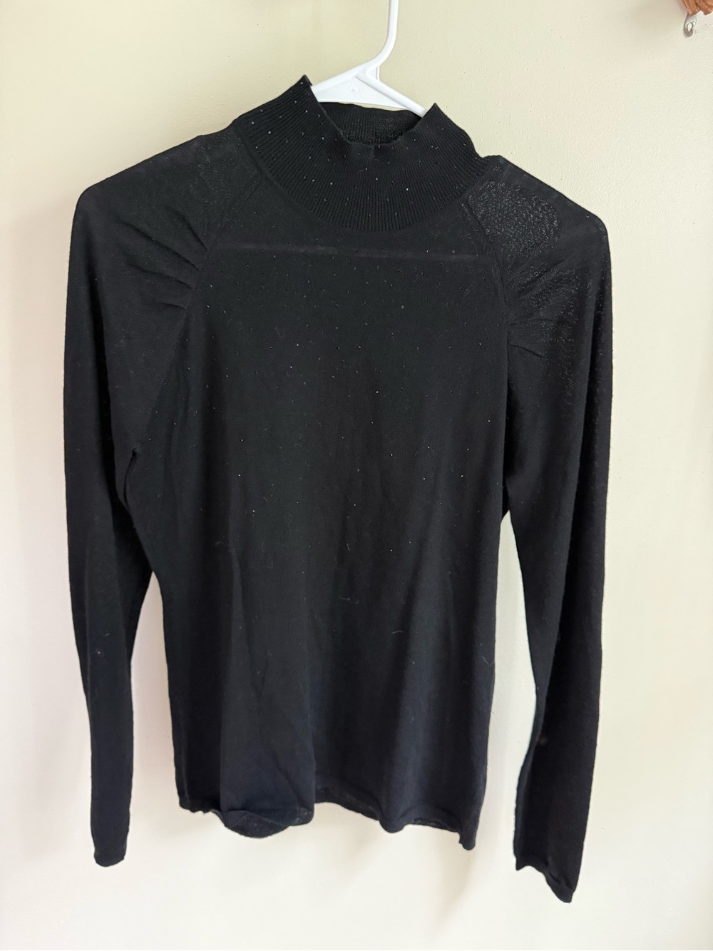 100% Fine Wool Elie Tahari Black Turtleneck Top
